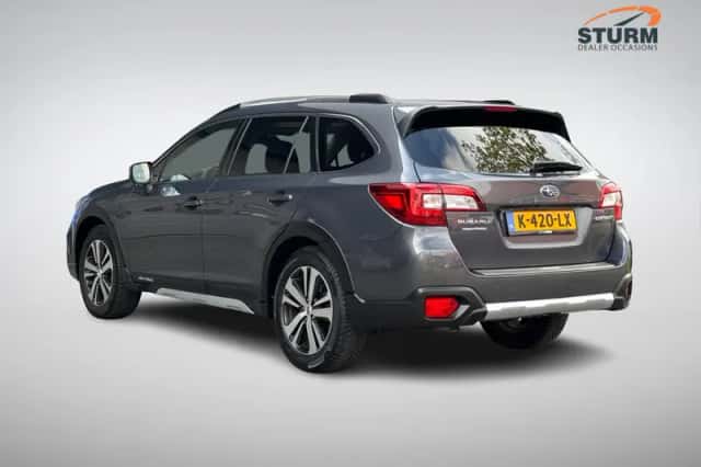 Subaru Outback (2021) thumbnail 6