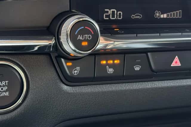 Mazda CX-30 (2021) thumbnail 23