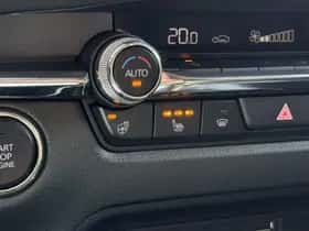 Mazda CX-30 (2021) thumbnail 23