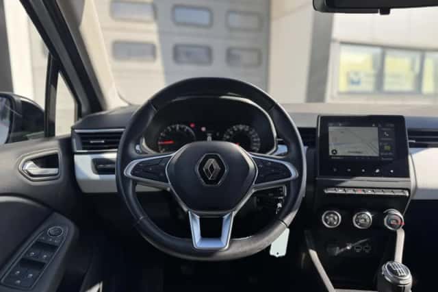 Renault Clio (2022) thumbnail 13