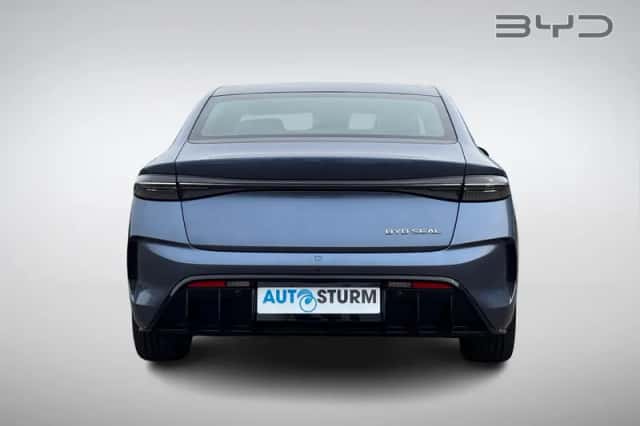 BYD Seal (2026) thumbnail 5