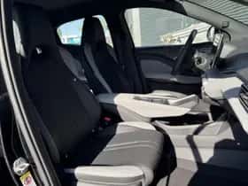 BYD Dolphin (2026) thumbnail 11