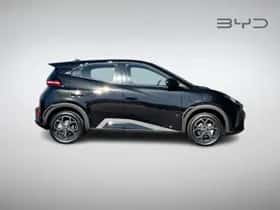 BYD Dolphin (2026) thumbnail 3