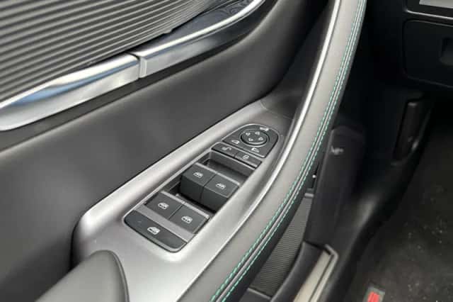 BYD Seal U (2026) thumbnail 27