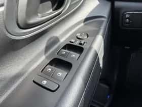 Hyundai i20 (2022) thumbnail 25