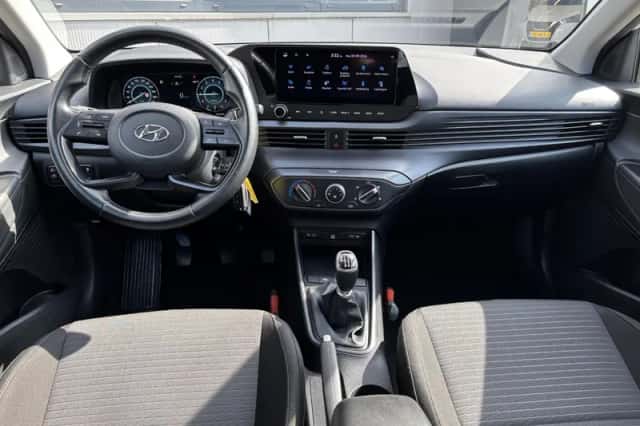 Hyundai i20 (2022) thumbnail 10