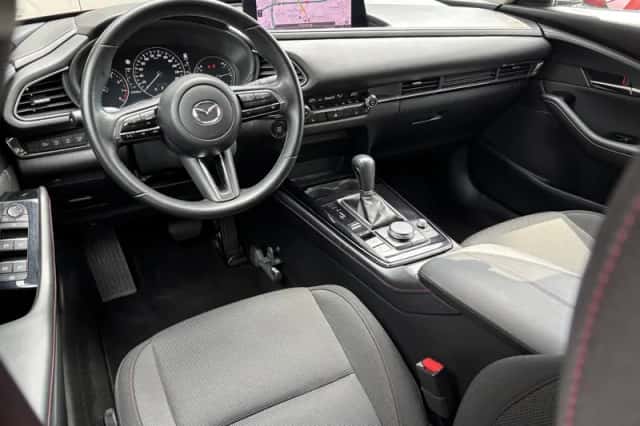 Mazda CX-30 (2024) thumbnail 8