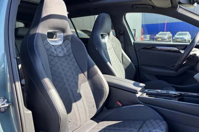 Volkswagen Passat (2025) thumbnail 11