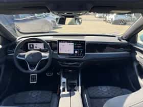 Volkswagen Passat (2025) thumbnail 13