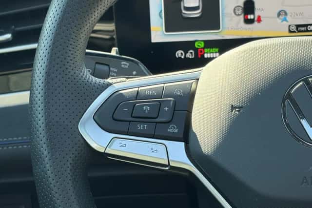 Volkswagen Passat (2025) thumbnail 15