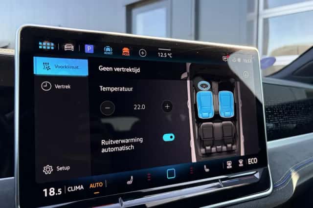 Volkswagen Passat (2025) thumbnail 18