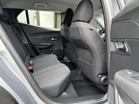 Peugeot 2008 (2022) thumbnail 11