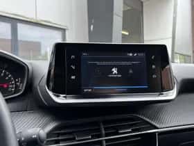Peugeot 2008 (2022) thumbnail 19