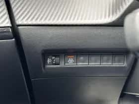 Peugeot 2008 (2022) thumbnail 21