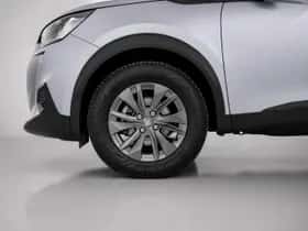Peugeot 2008 (2022) thumbnail 7