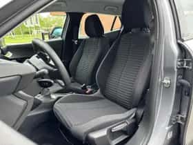 Peugeot 2008 (2022) thumbnail 8