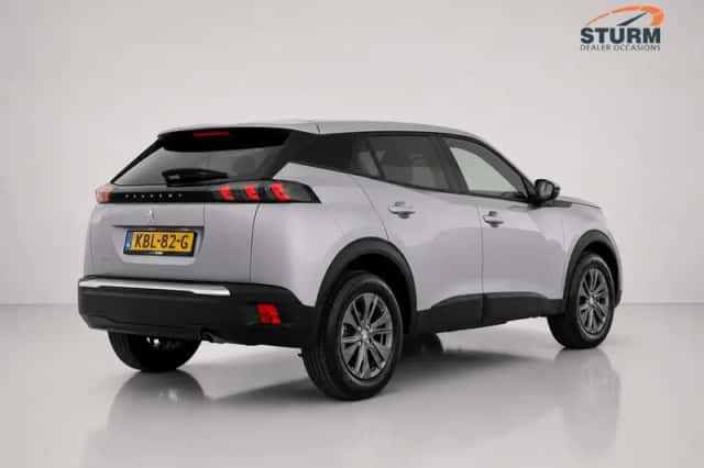 Peugeot 2008 (2022) thumbnail 4