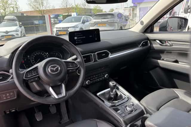 Mazda CX-5 (2023) thumbnail 8