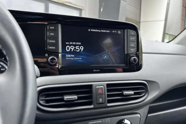 Hyundai i10 (2023) thumbnail 18