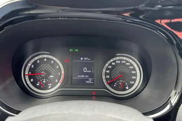 Hyundai i10 (2023) thumbnail 26