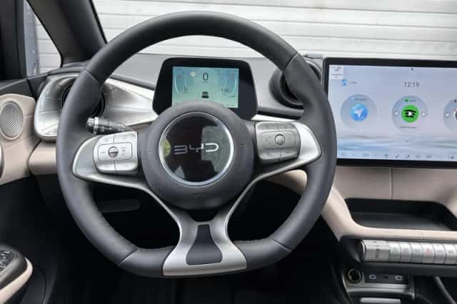 BYD Dolphin (2026) thumbnail 14