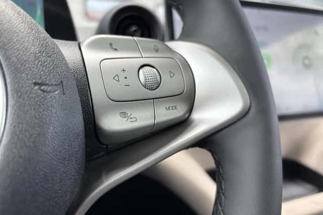 BYD Dolphin (2026) thumbnail 16