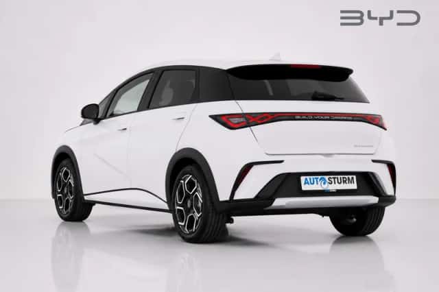 BYD Dolphin (2026) thumbnail 6