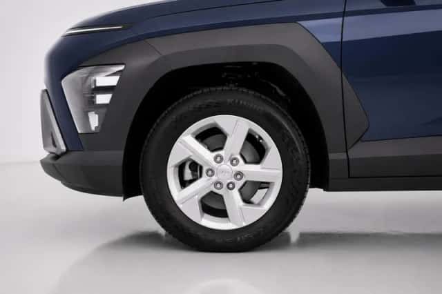 Hyundai Kona (2025) thumbnail 5
