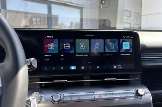 Hyundai Kona (2025) thumbnail 15