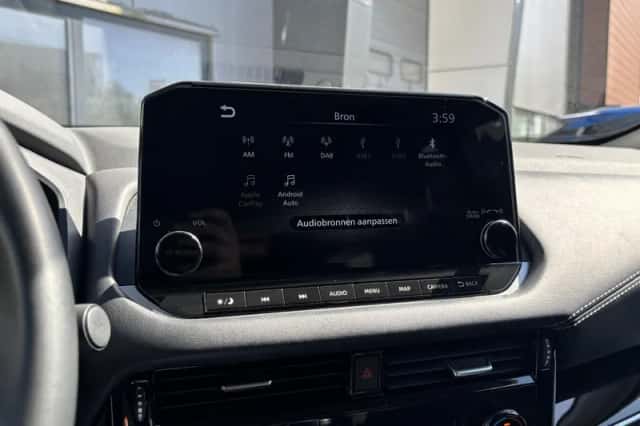 Nissan Qashqai (2022) thumbnail 16