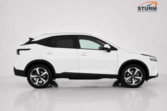Nissan Qashqai (2022) thumbnail 4