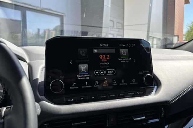 Nissan Qashqai (2021) thumbnail 14