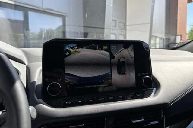 Nissan Qashqai (2021) thumbnail 18