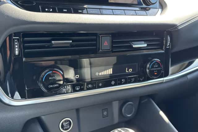 Nissan Qashqai (2021) thumbnail 19