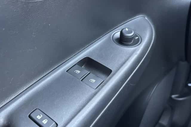 Opel Karl (2018) thumbnail 17