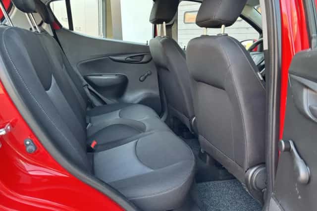 Opel Karl (2018) thumbnail 10