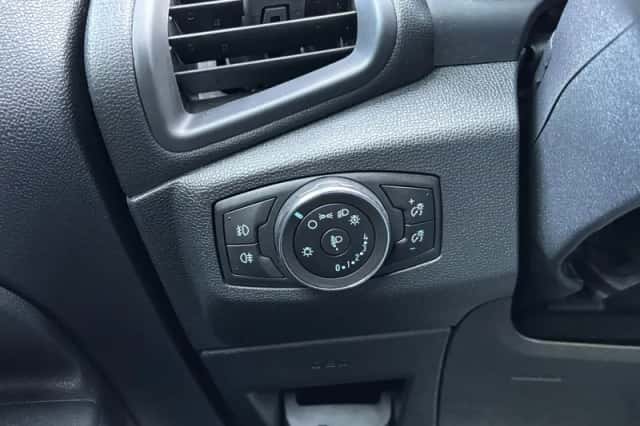 Ford EcoSport (2019) thumbnail 25
