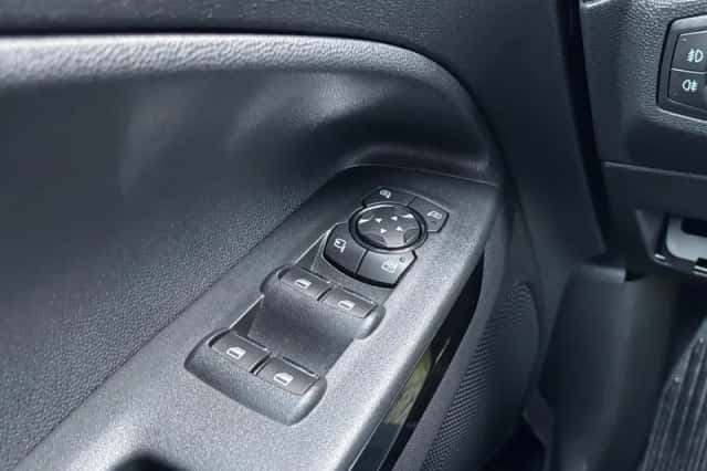Ford EcoSport (2019) thumbnail 26