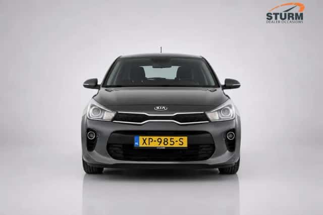 Kia Rio (2019) thumbnail 2