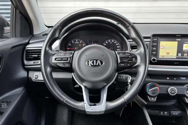 Kia Rio (2019) thumbnail 12