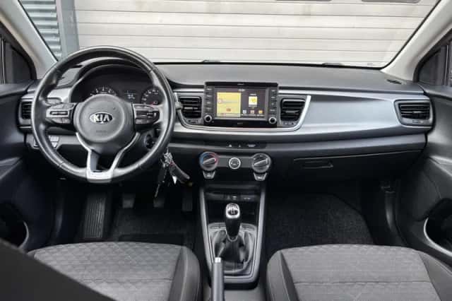 Kia Rio (2019) thumbnail 9