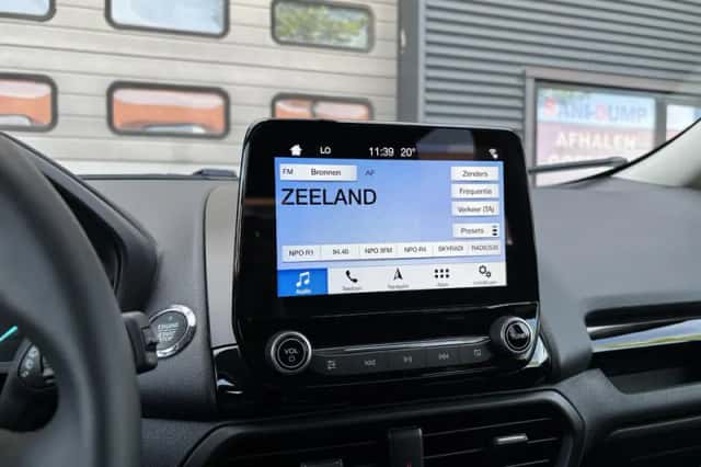 Ford EcoSport (2018) thumbnail 16