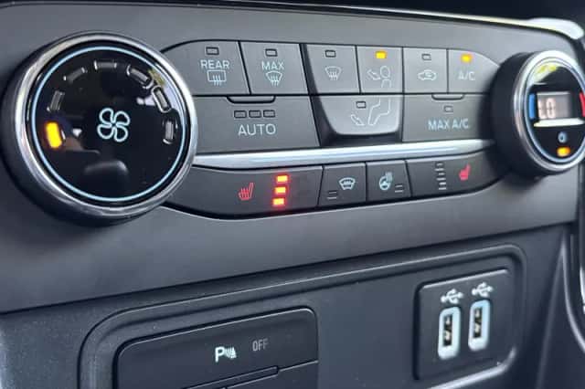 Ford EcoSport (2018) thumbnail 20