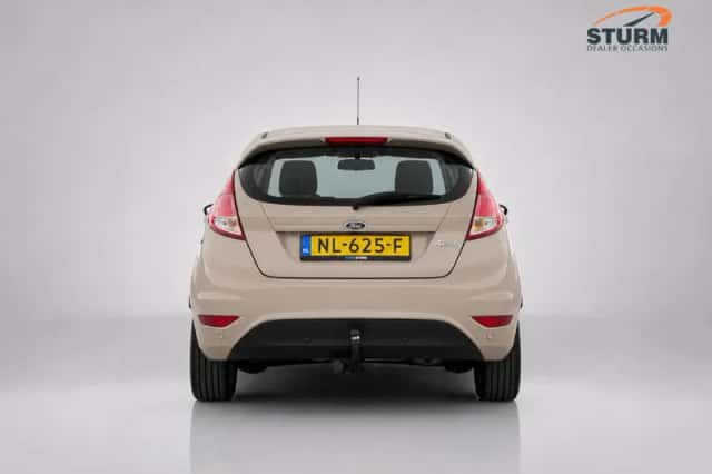 Ford Fiesta (2017) thumbnail 4