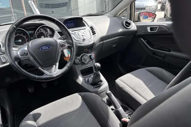 Ford Fiesta (2017) thumbnail 7