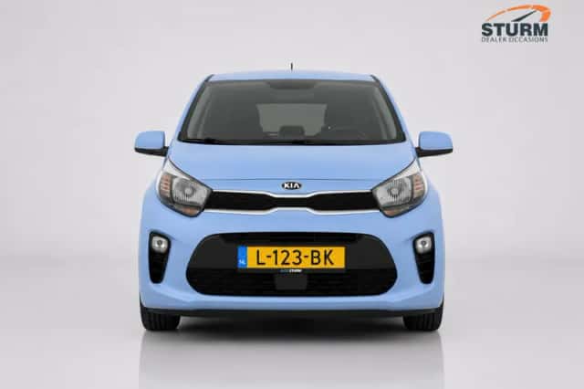 Kia Picanto (2021) thumbnail 2