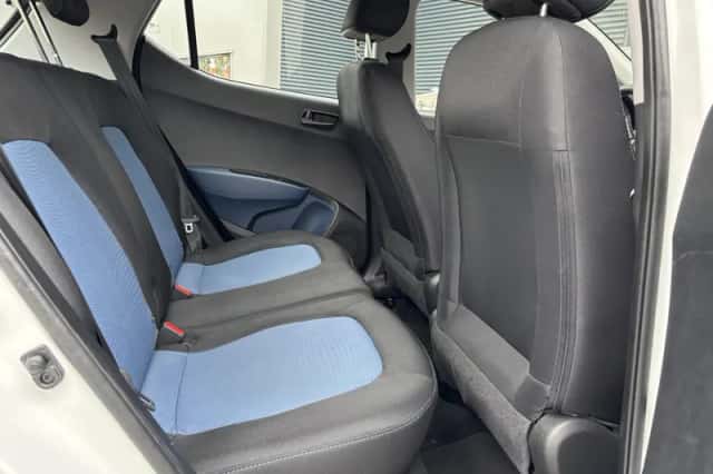 Hyundai i10 (2016) thumbnail 11