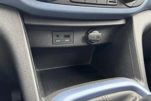 Hyundai i10 (2016) thumbnail 17