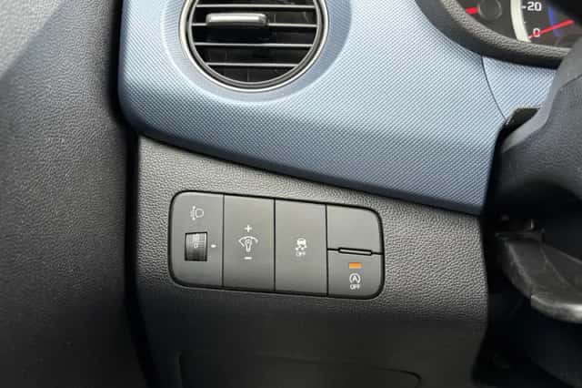 Hyundai i10 (2016) thumbnail 18