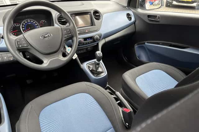 Hyundai i10 (2016) thumbnail 8